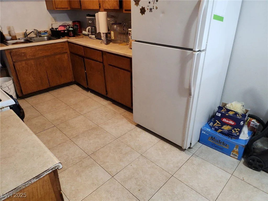 6941 Appleton, Las Vegas, NV 89156