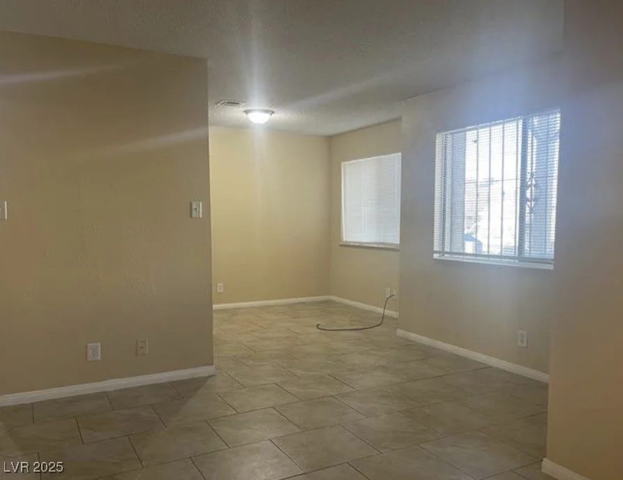 6941 Appleton, Las Vegas, NV 89156