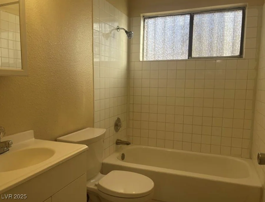6941 Appleton, Las Vegas, NV 89156