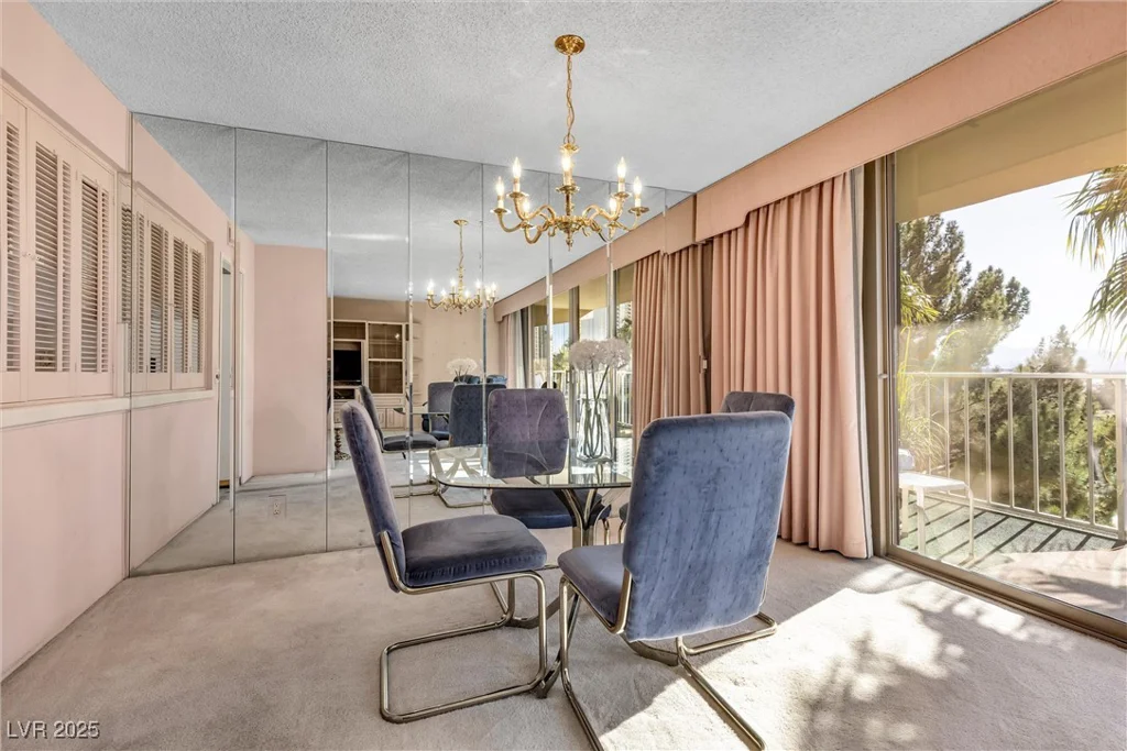 205 Harmon, Las Vegas, NV 89169