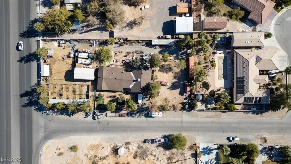 5785 Russell, Las Vegas, NV 89118