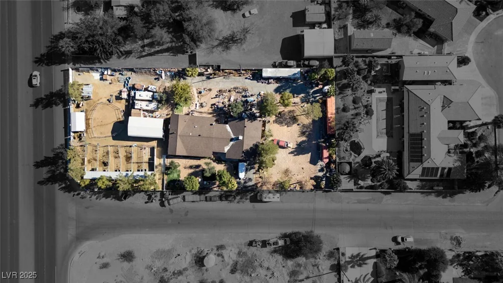 5785 Russell, Las Vegas, NV 89118