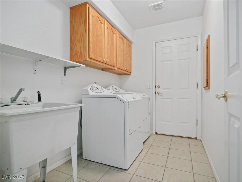 521 Intrepid, Pahrump, NV 89048