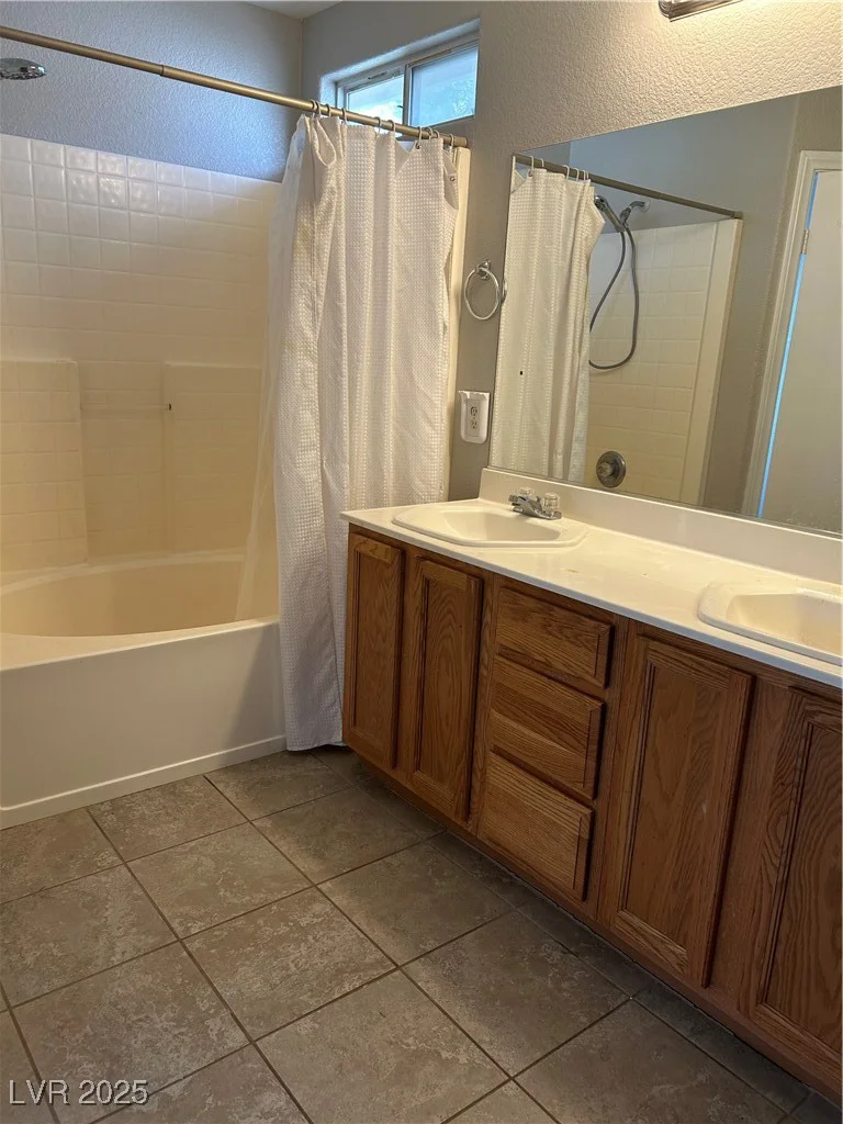 3025 Sunrise Bay, North Las Vegas, NV 89031