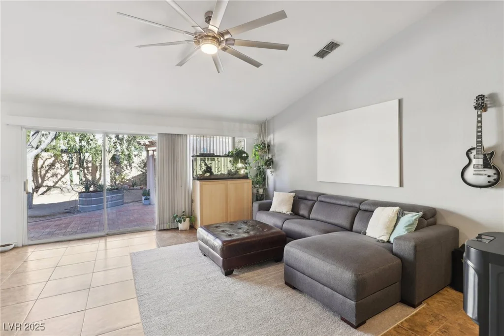 2024 Shadow Brook, Henderson, NV 89074