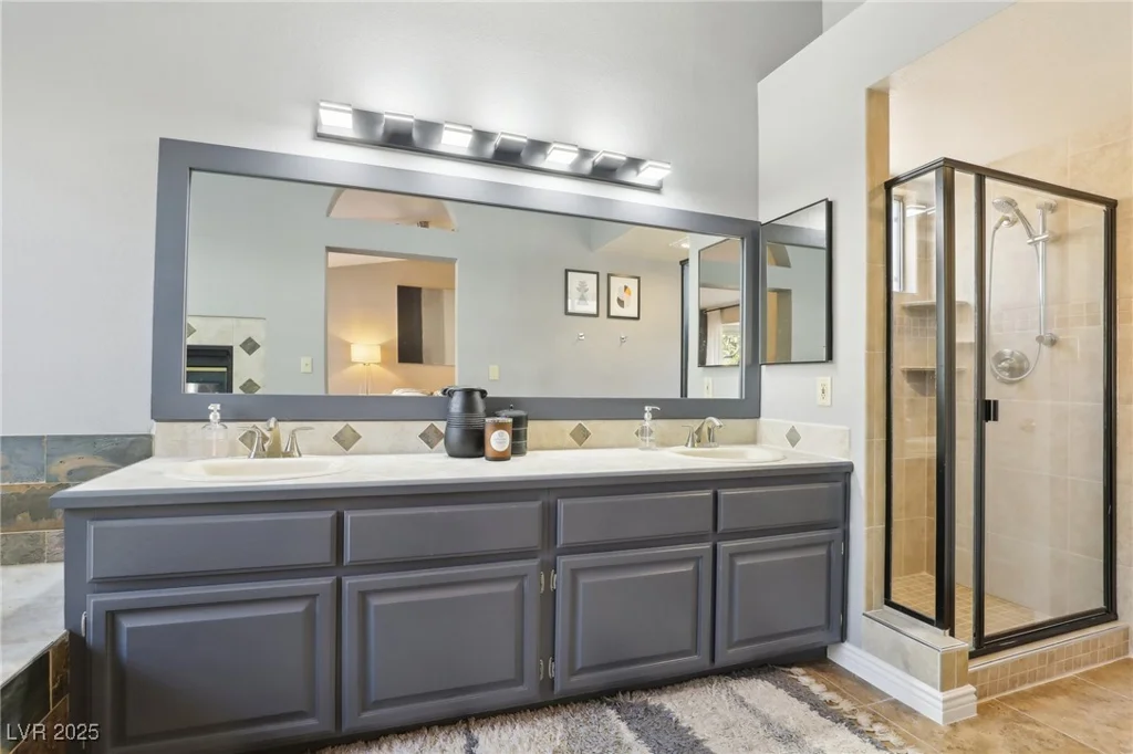 2024 Shadow Brook, Henderson, NV 89074
