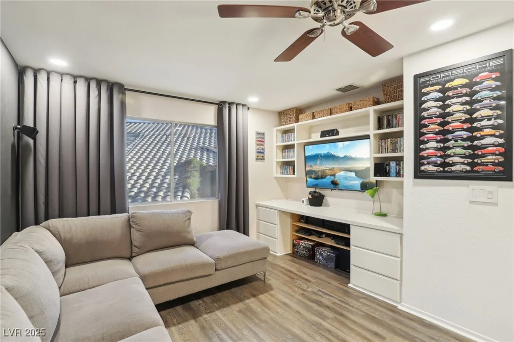 2024 Shadow Brook, Henderson, NV 89074