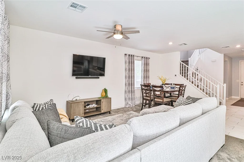 4025 Redwood Glen, Las Vegas, NV 89141