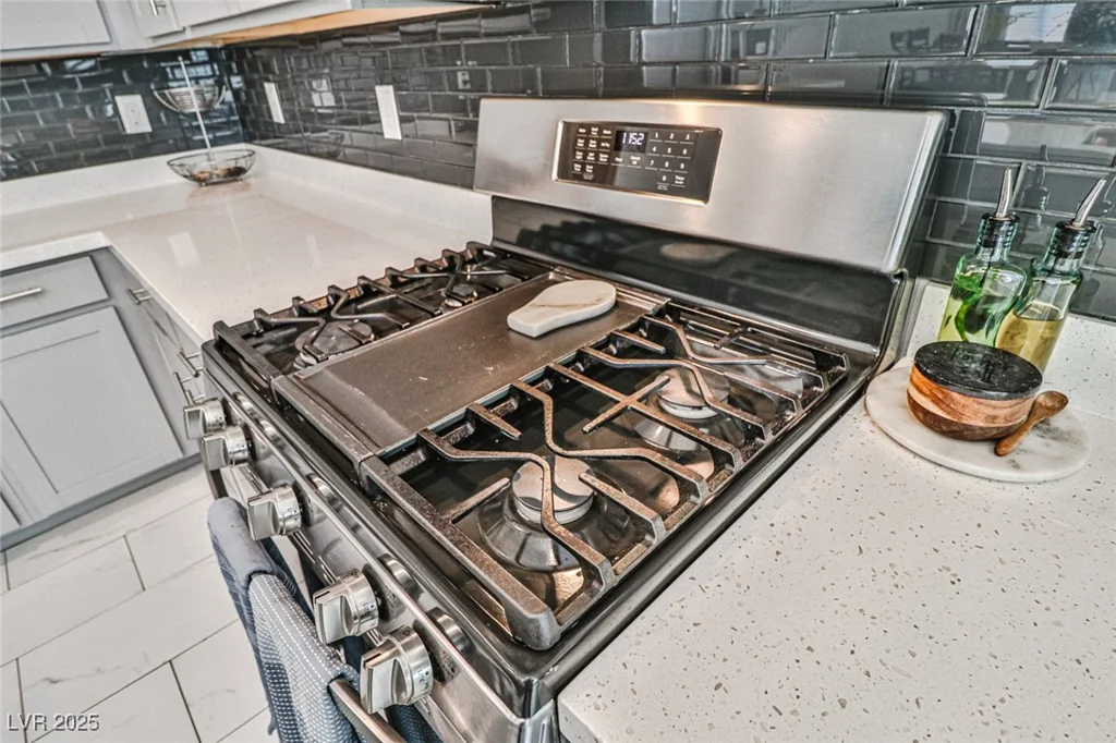 4025 Redwood Glen, Las Vegas, NV 89141