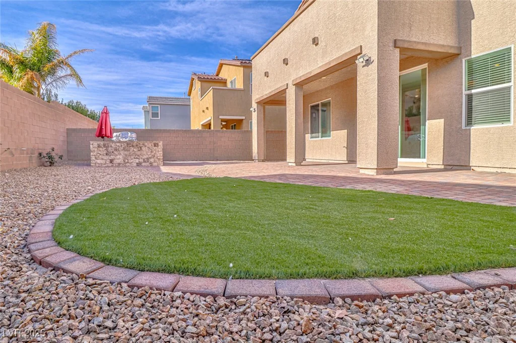 4025 Redwood Glen, Las Vegas, NV 89141