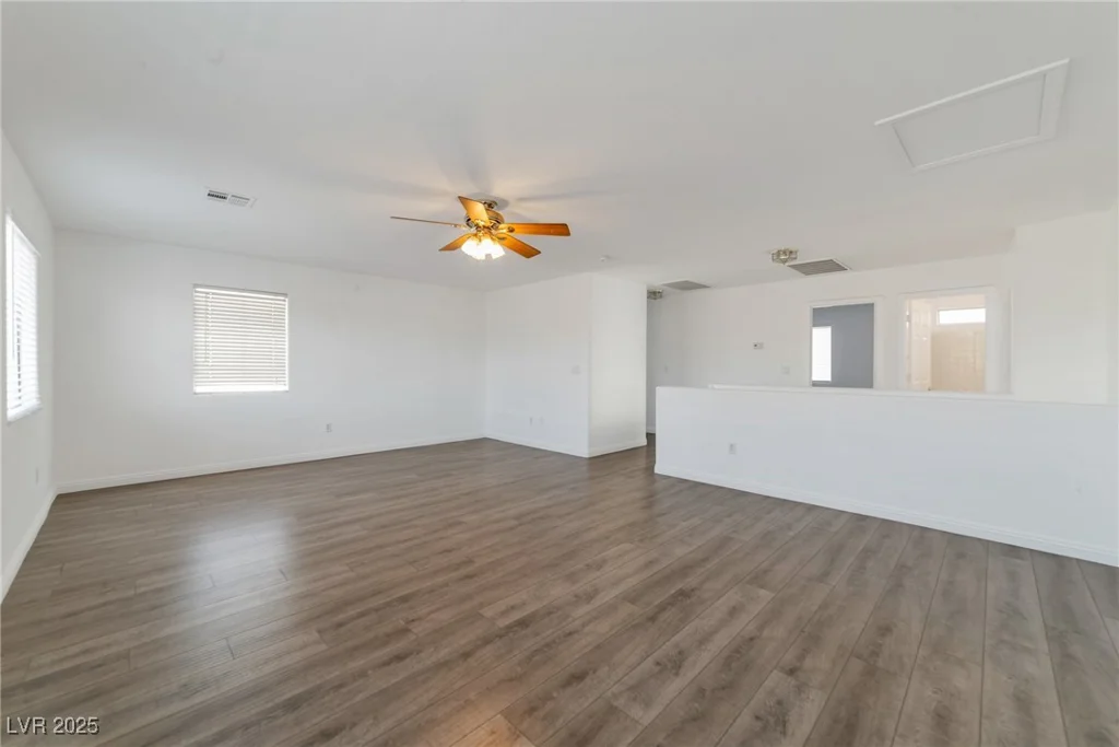 4929 Morning Falls, Las Vegas, NV 89131