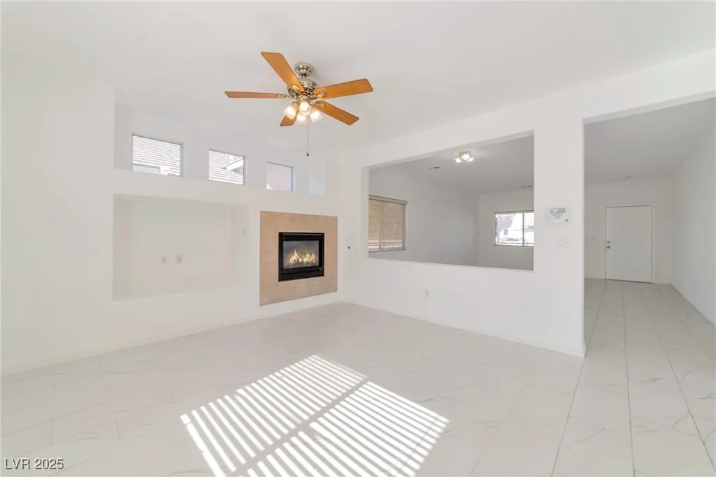 4929 Morning Falls, Las Vegas, NV 89131