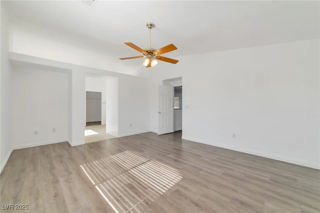 4929 Morning Falls, Las Vegas, NV 89131