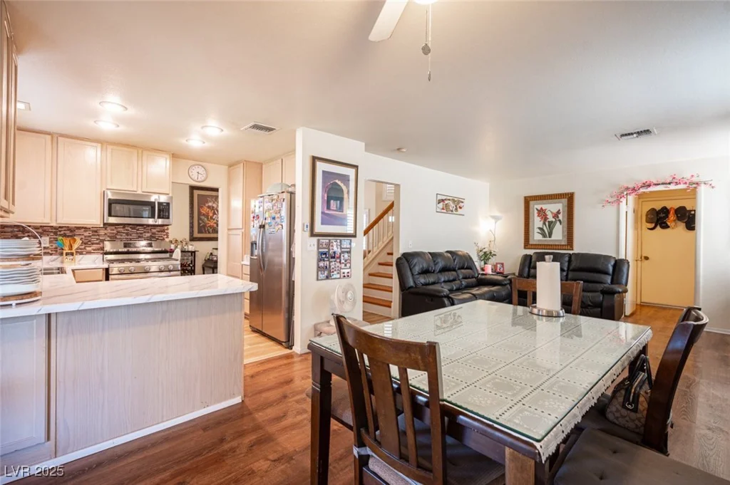7670 Isley, Las Vegas, NV 89147