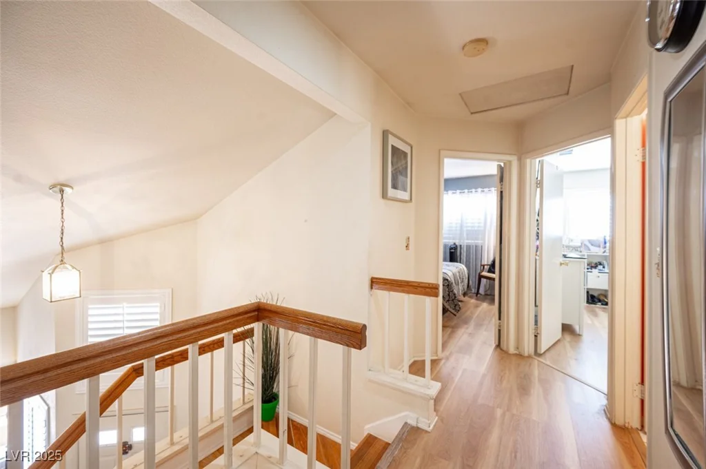 7670 Isley, Las Vegas, NV 89147