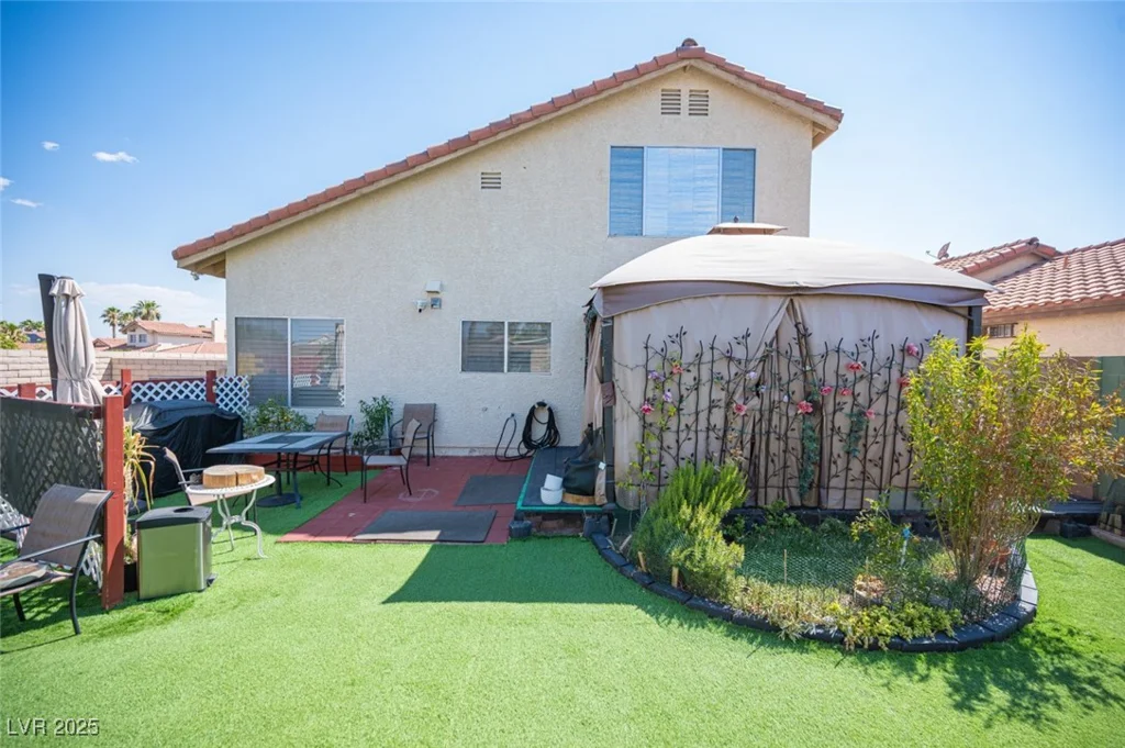 7670 Isley, Las Vegas, NV 89147