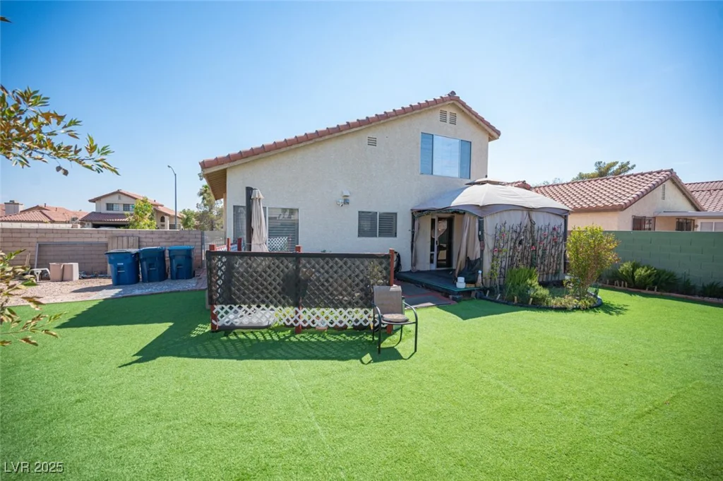 7670 Isley, Las Vegas, NV 89147