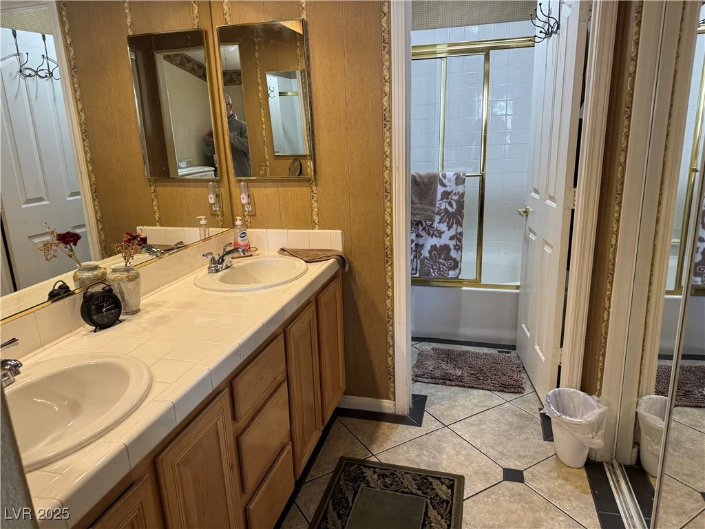 5655 White Dune, Las Vegas, NV 89113