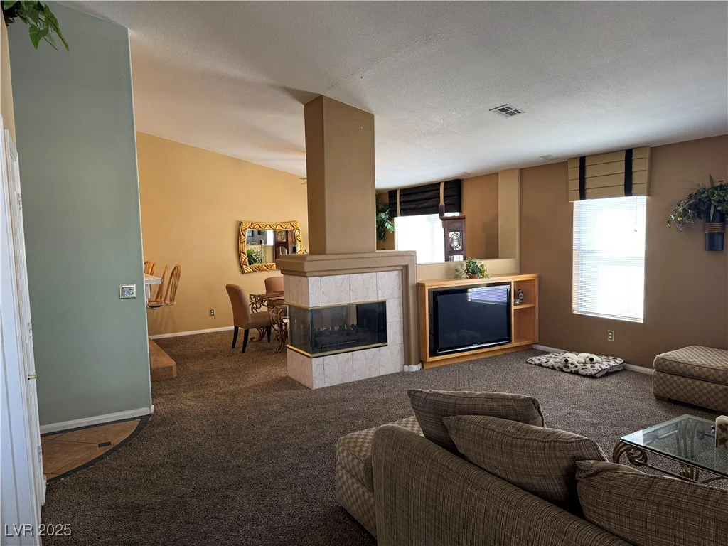 5655 White Dune, Las Vegas, NV 89113