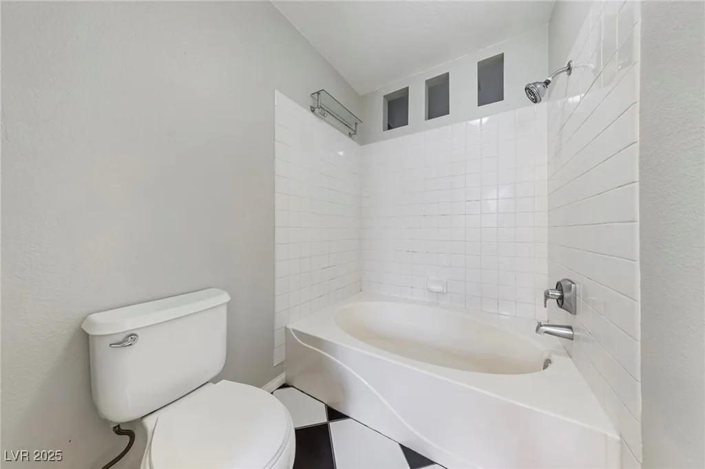 7561 Ortega Spring, Las Vegas, NV 89128