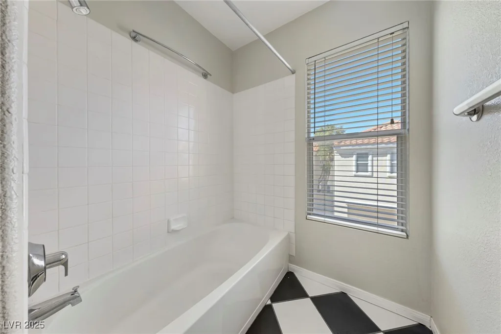 7561 Ortega Spring, Las Vegas, NV 89128