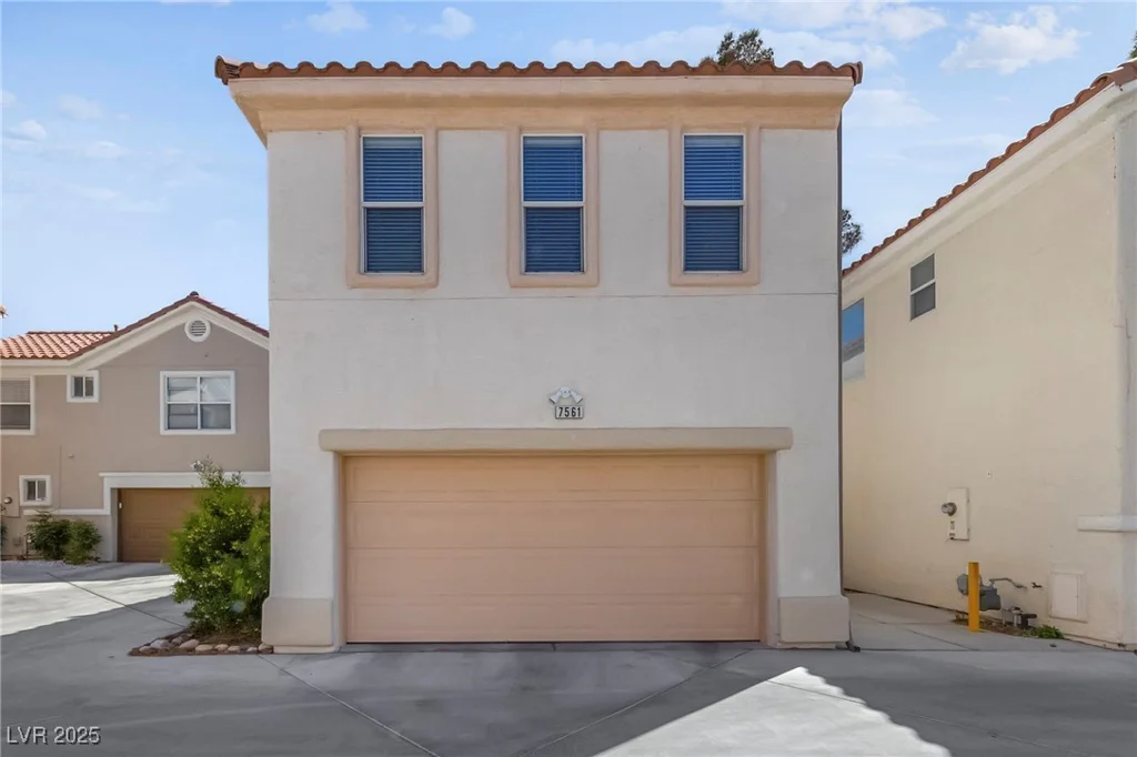 7561 Ortega Spring, Las Vegas, NV 89128