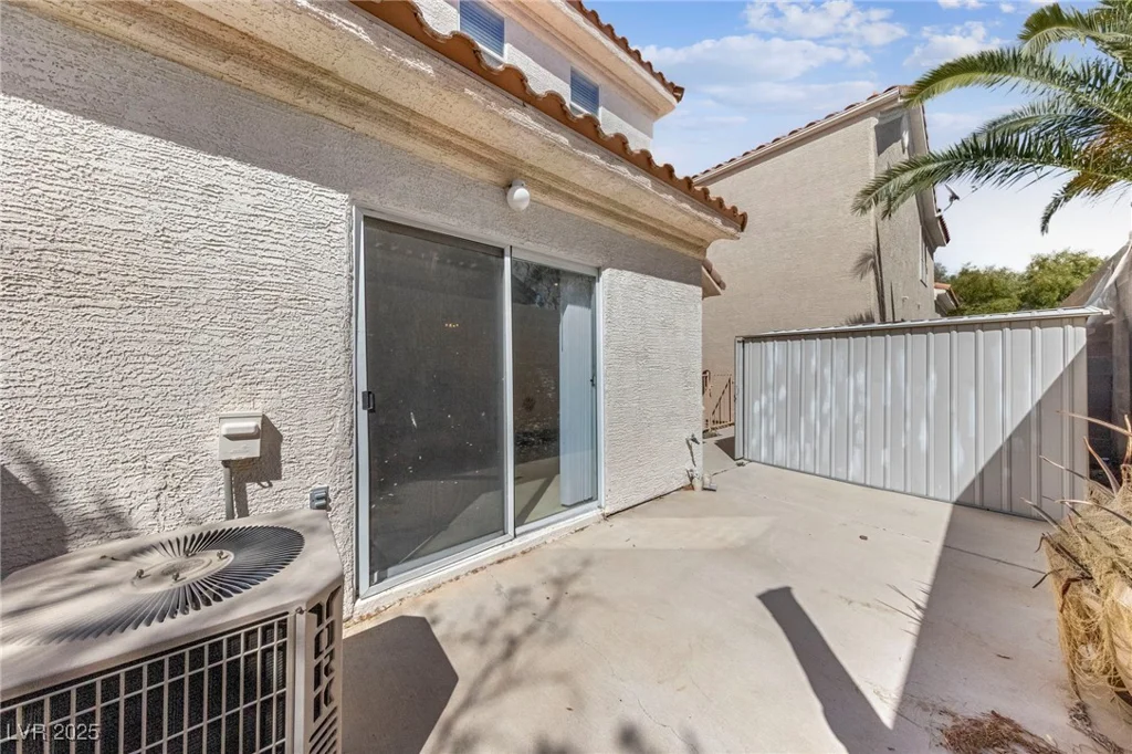 7561 Ortega Spring, Las Vegas, NV 89128