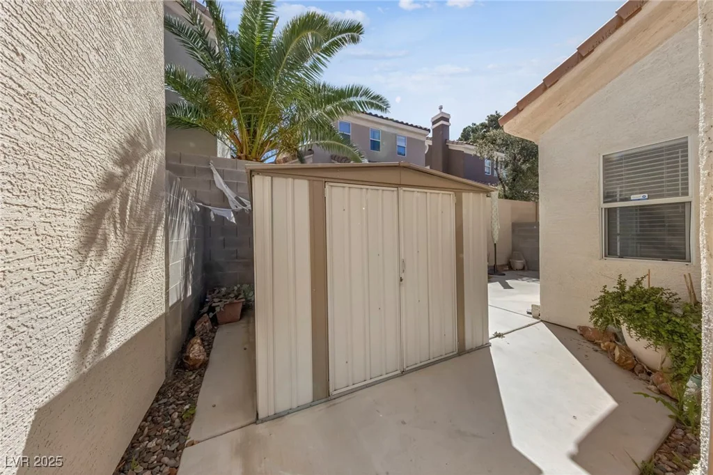 7561 Ortega Spring, Las Vegas, NV 89128