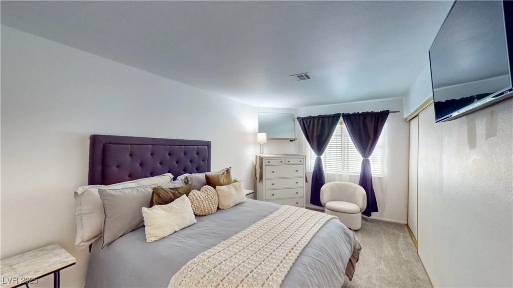 8232 Carmen, Las Vegas, NV 89128