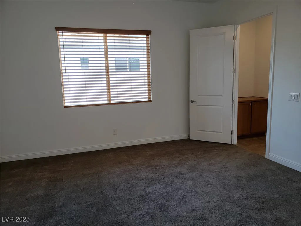 1706 Pondering, North Las Vegas, NV 89031