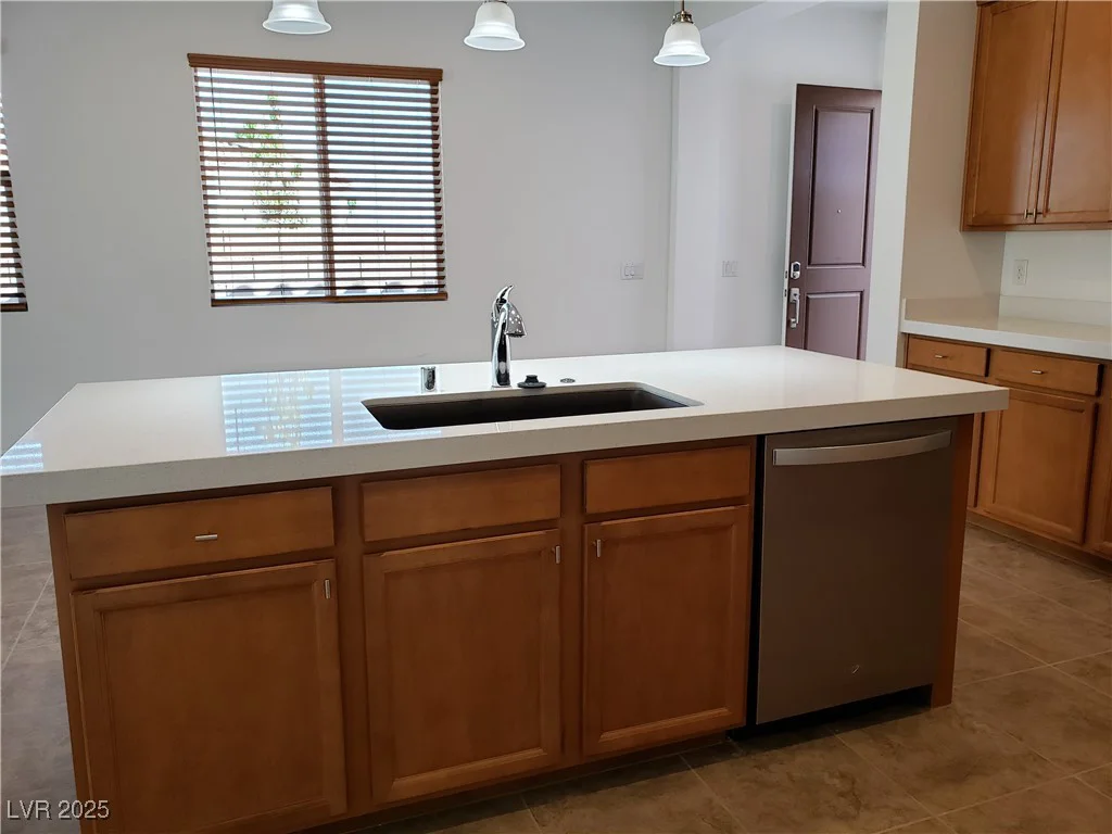 1706 Pondering, North Las Vegas, NV 89031
