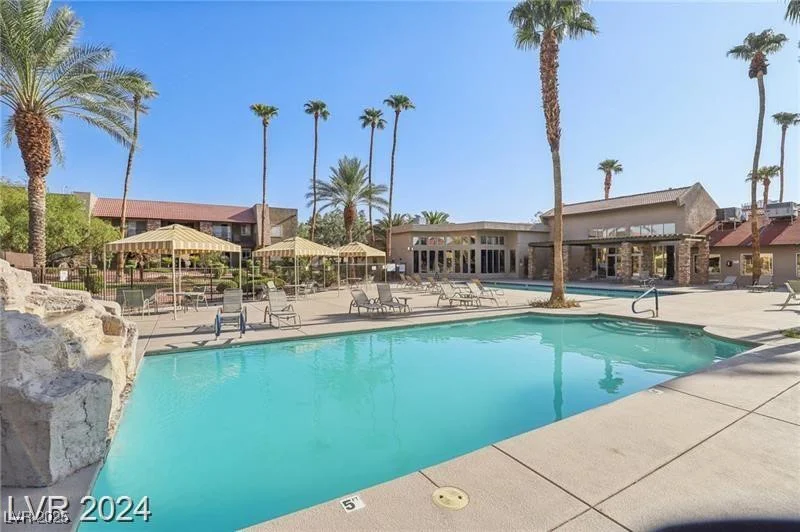 5350 River Glen, Las Vegas, NV 89103