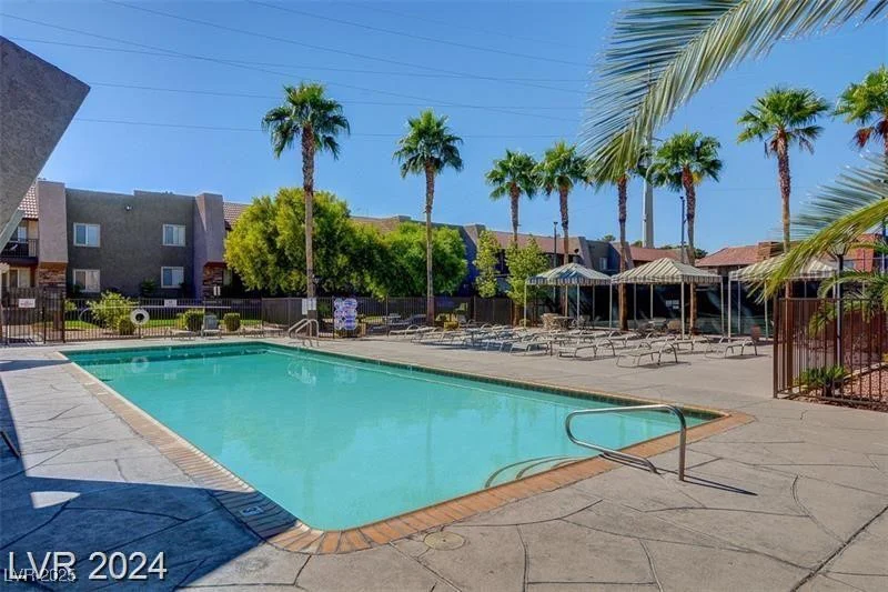 5350 River Glen, Las Vegas, NV 89103