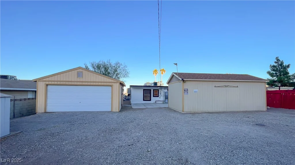 210 Nebraska, Henderson, NV 89015