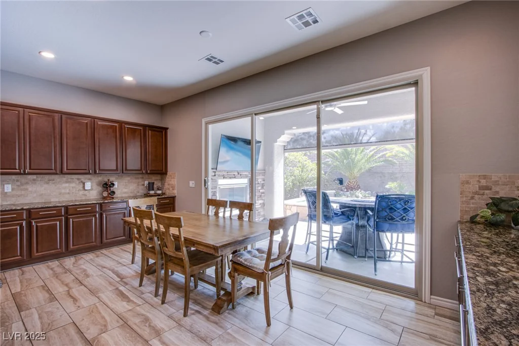 351 Elder View, Las Vegas, NV 89138