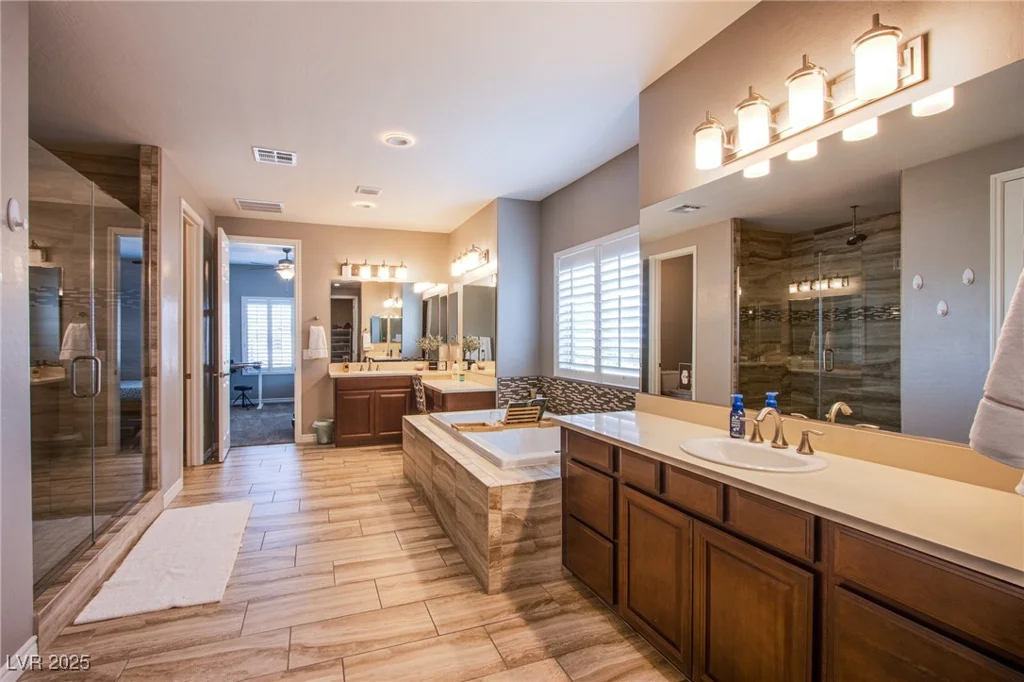 351 Elder View, Las Vegas, NV 89138