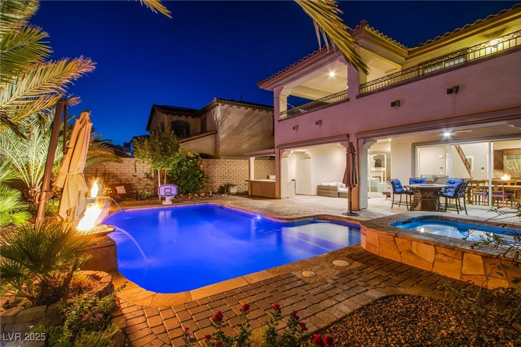 351 Elder View, Las Vegas, NV 89138