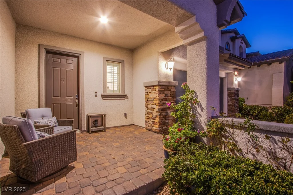351 Elder View, Las Vegas, NV 89138