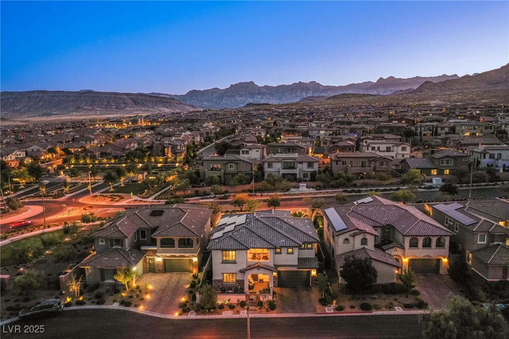 351 Elder View, Las Vegas, NV 89138