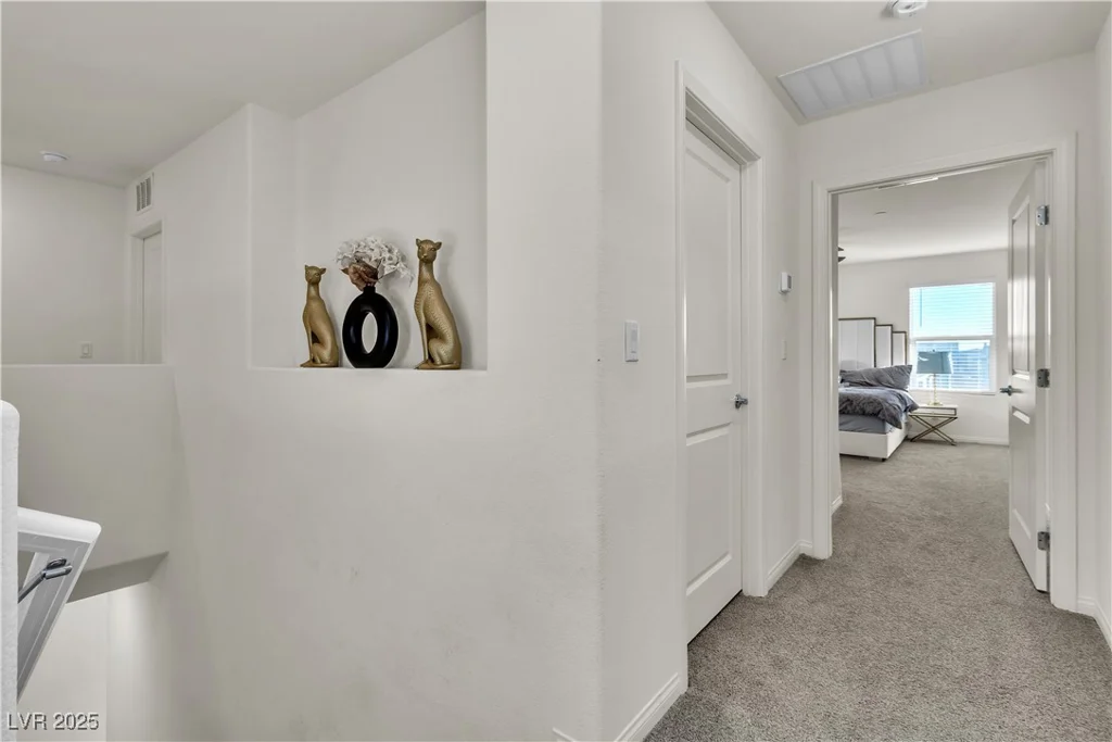 10931 Cambridge Lakes, Las Vegas, NV 89166