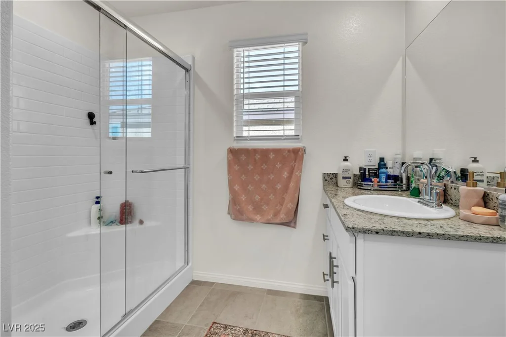10931 Cambridge Lakes, Las Vegas, NV 89166