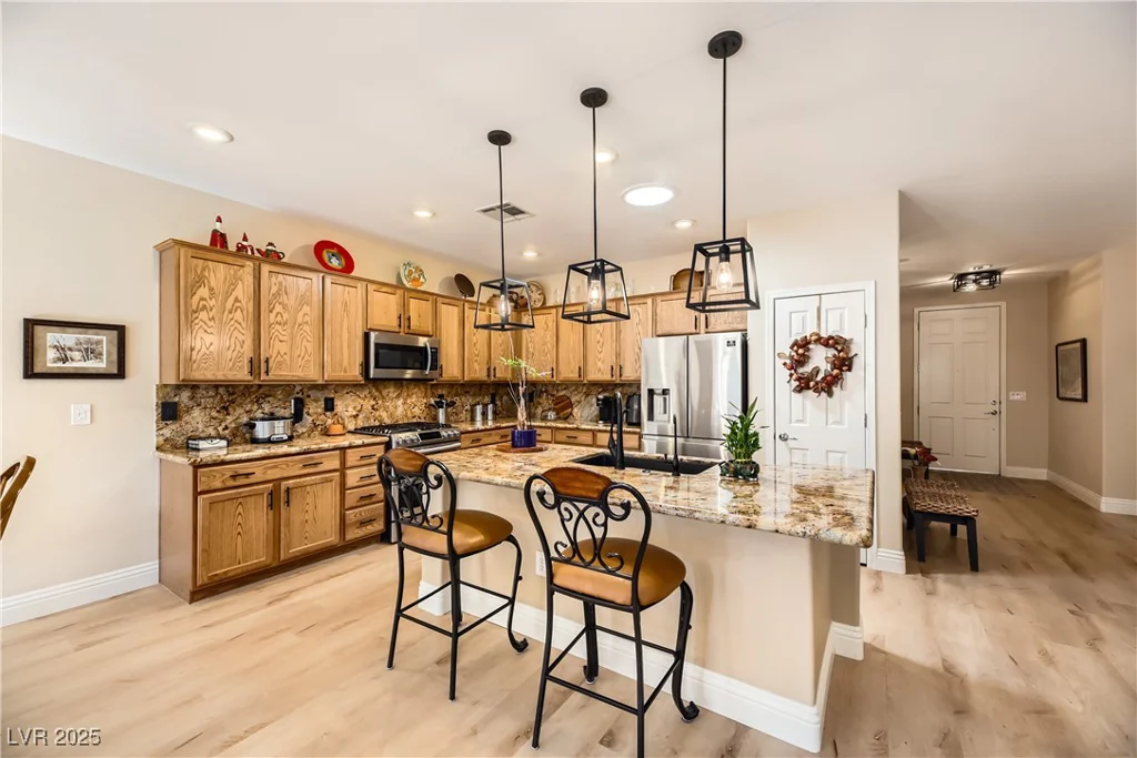 2401 Weaverville, Henderson, NV 89044