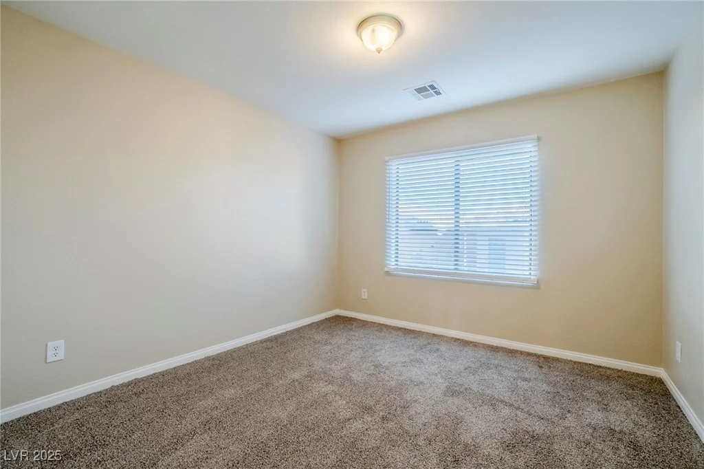 9494 Stillwater Bend, Las Vegas, NV 89178