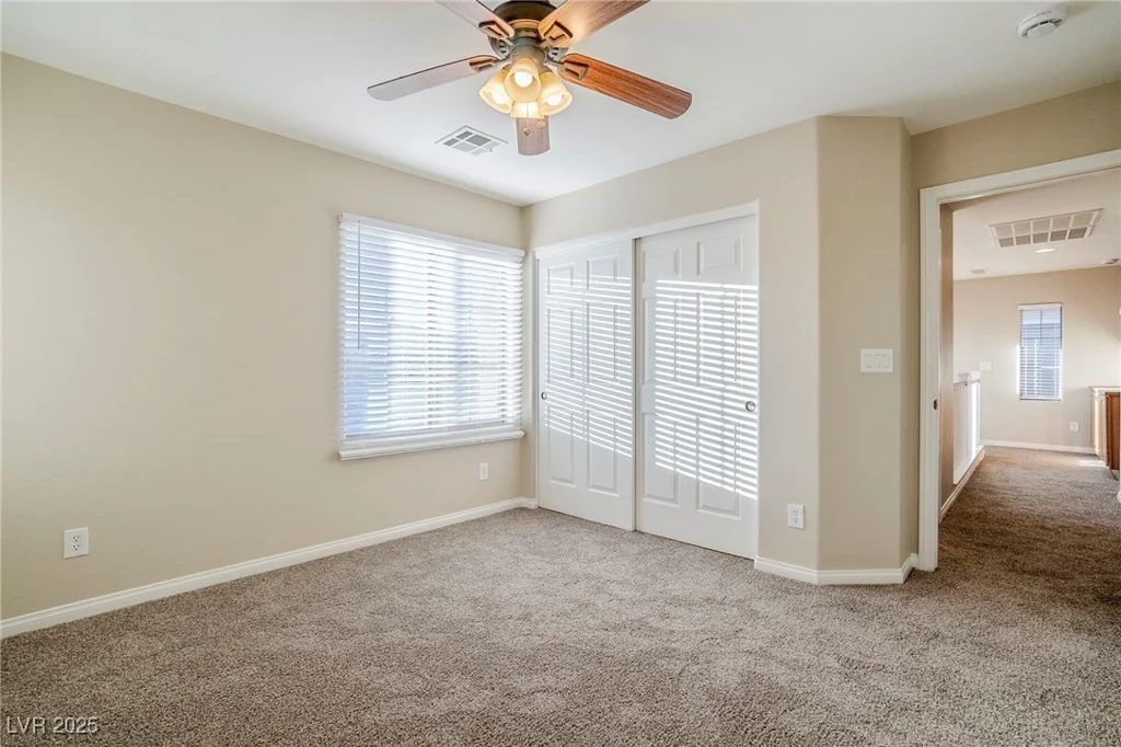 9494 Stillwater Bend, Las Vegas, NV 89178