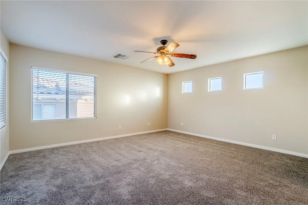 9494 Stillwater Bend, Las Vegas, NV 89178