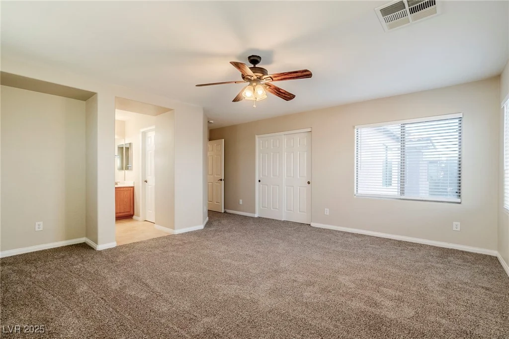 9494 Stillwater Bend, Las Vegas, NV 89178