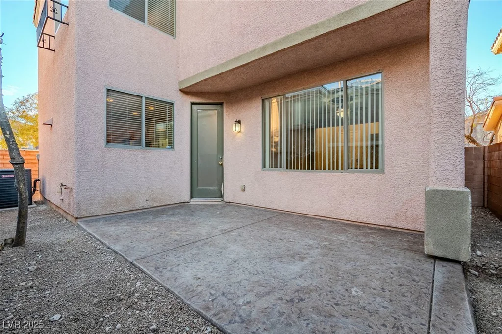 9494 Stillwater Bend, Las Vegas, NV 89178