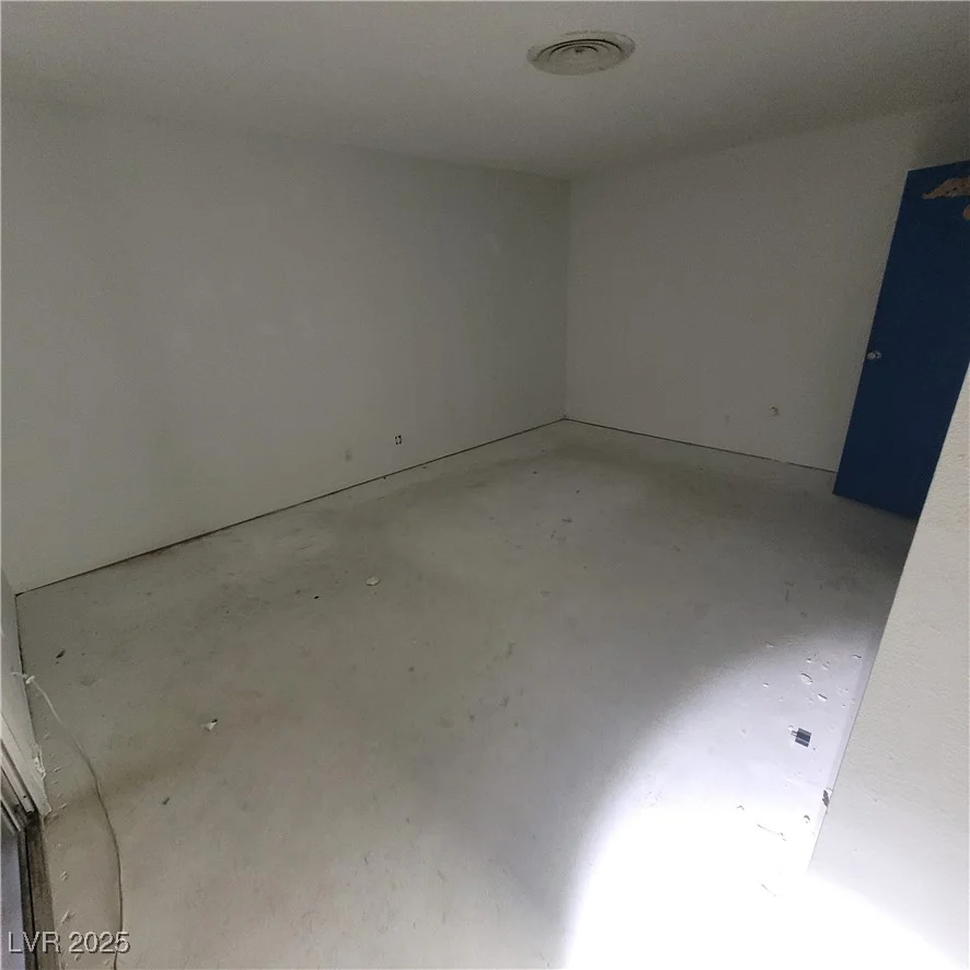 3011 Liberty, Las Vegas, NV 89121