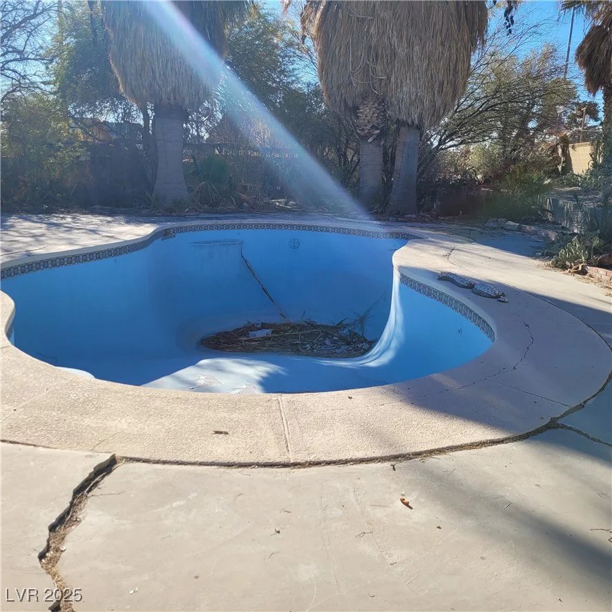 3011 Liberty, Las Vegas, NV 89121
