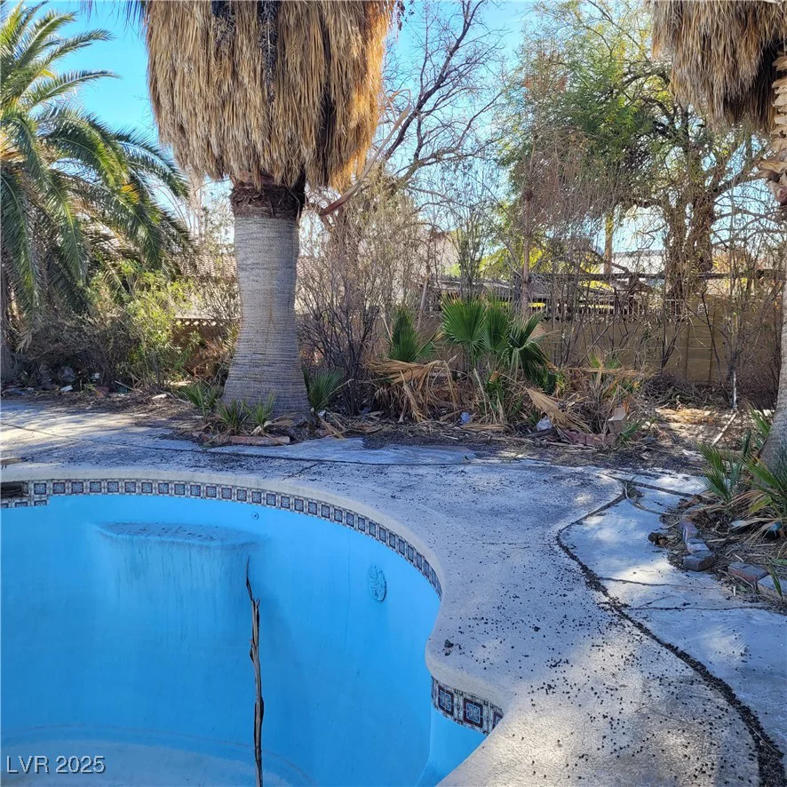 3011 Liberty, Las Vegas, NV 89121